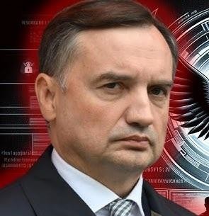 Widok z lotu ptaka na Jeruzal, wieś pod Warszawą, miejsce zamieszkania Zbigniewa Ziobry.