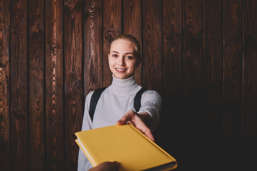 Praca w szkole to Twój plan na przyszłość? Oto, co musisz zrobić, aby osiągnąć cel!