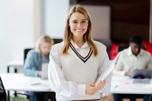 Praca w szkole to Twój plan na przyszłość? Oto, co musisz zrobić, aby osiągnąć cel!