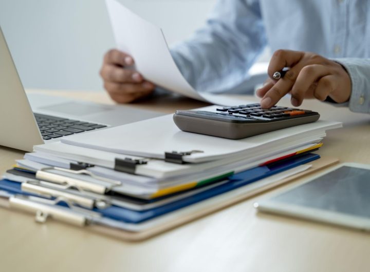 Kalkulator księgowy online – narzędzie, które ułatwia planowanie budżetu firmy