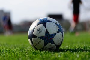 Zmiana kapitana w trakcie meczu – jak wygląda procedura?